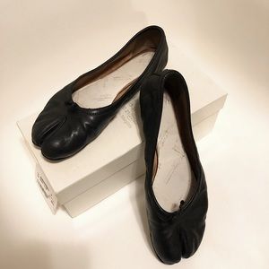 MMM tabi flats